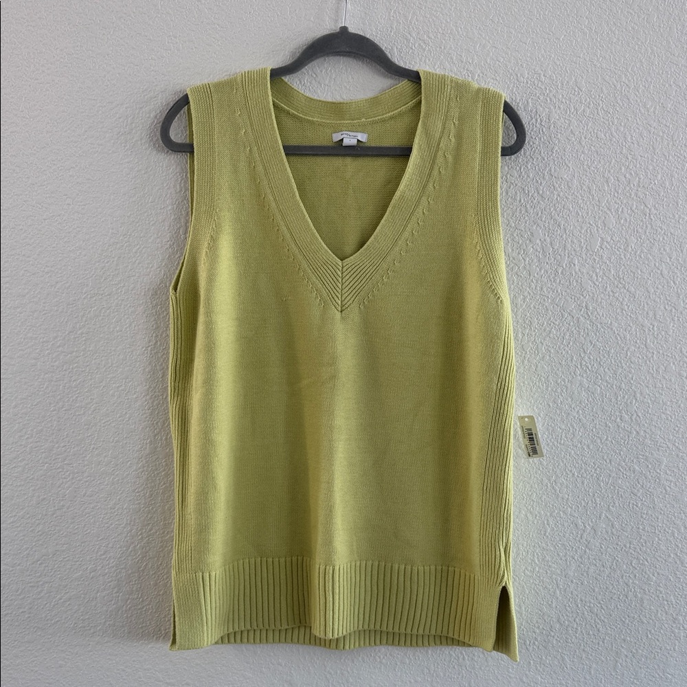 Daily Ritual Women's Tank Top in Light Green